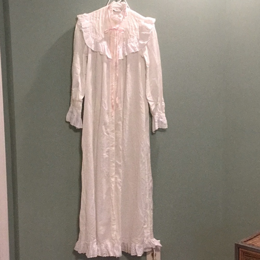 Eileen West Vintage Robe/nightgown sz S